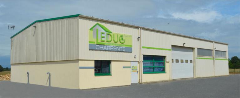 Atelier de charpente bois à Beaucé 44850 Ligné